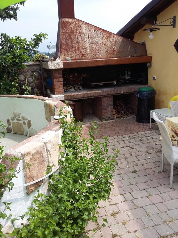 La Carbonara 6 Acomodação com café da manhã Bardolino Exterior foto