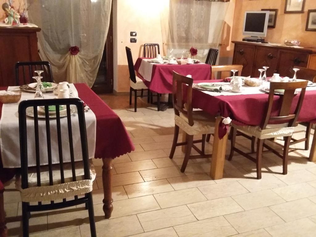 La Carbonara 6 Acomodação com café da manhã Bardolino Exterior foto