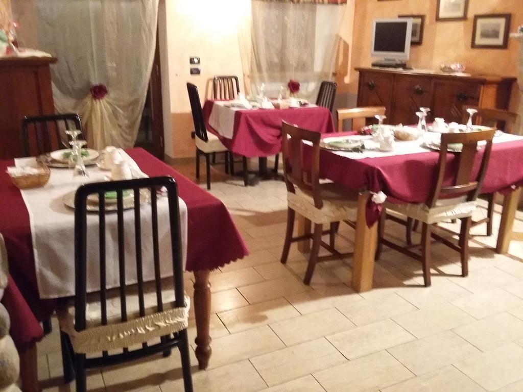 La Carbonara 6 Acomodação com café da manhã Bardolino Exterior foto